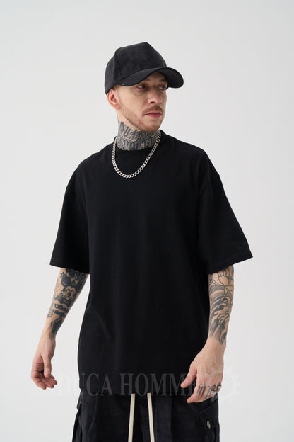 T-Shirt Oversize collo alto Nera