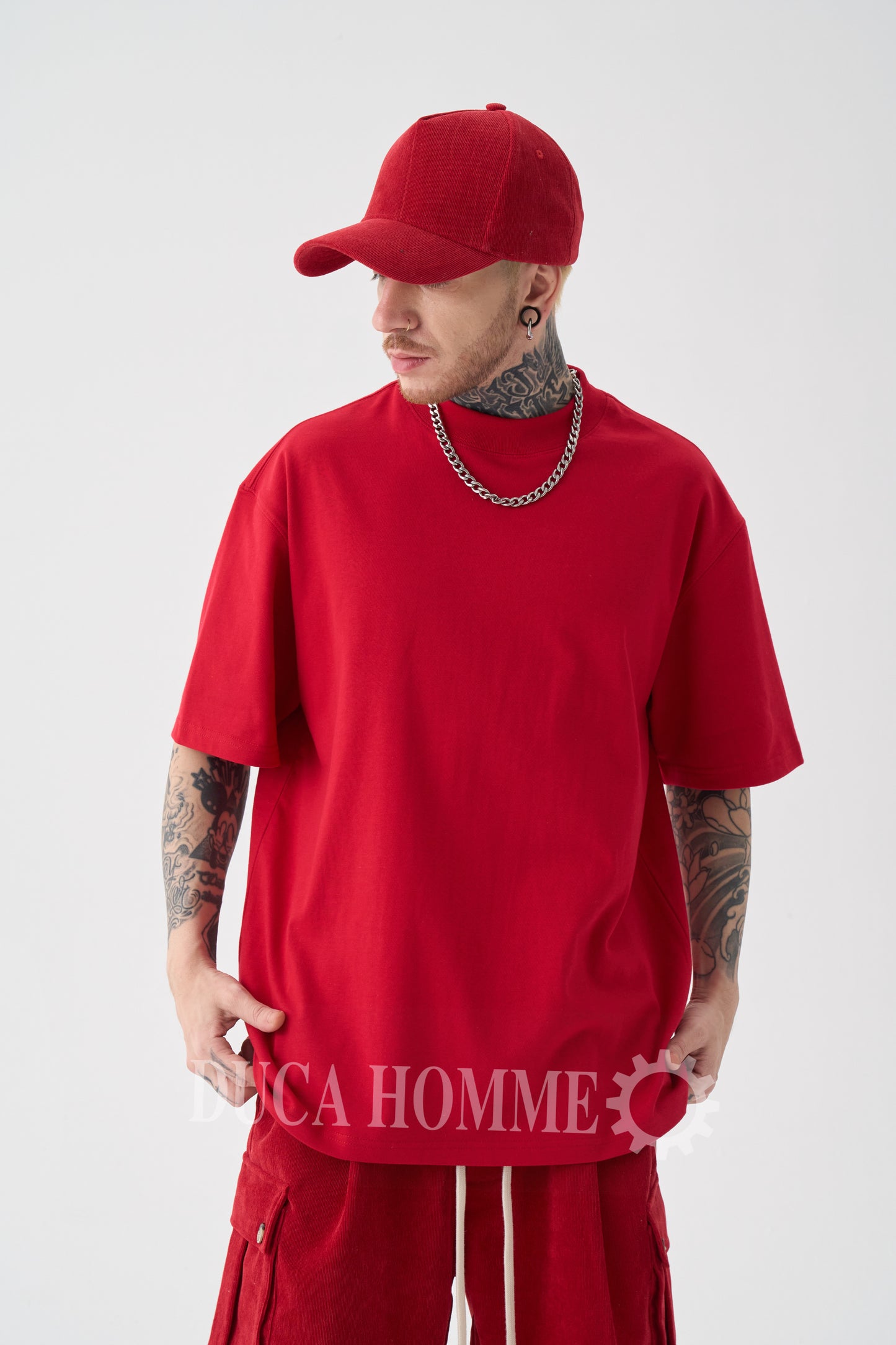 T-Shirt Oversize collo alto Rossa