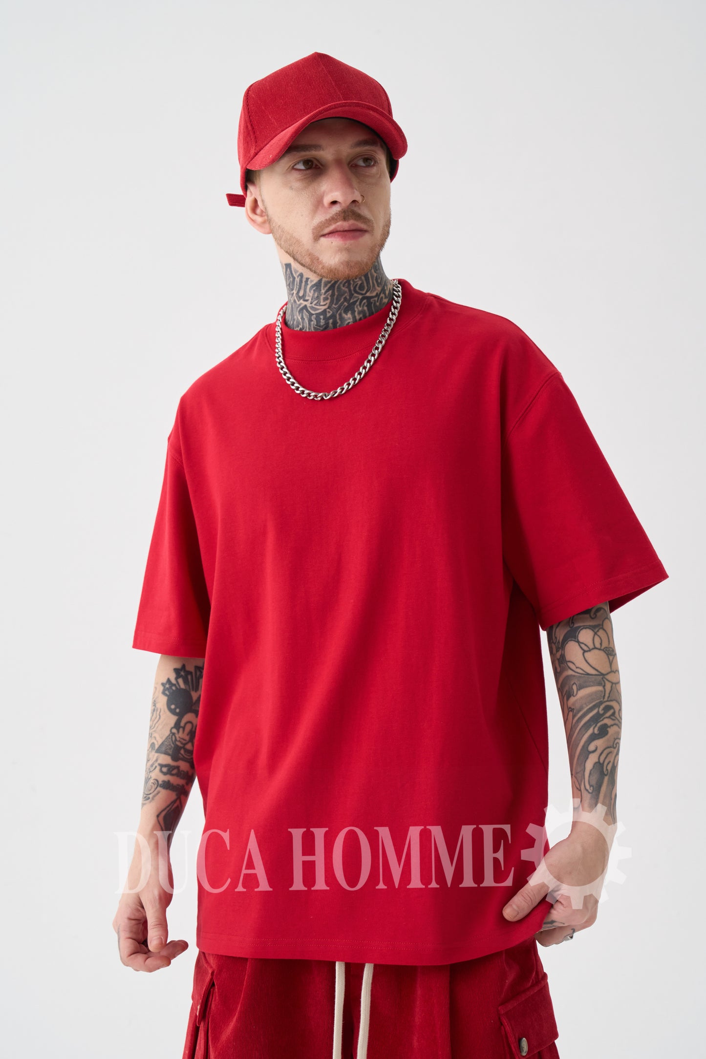 T-Shirt Oversize collo alto Rossa